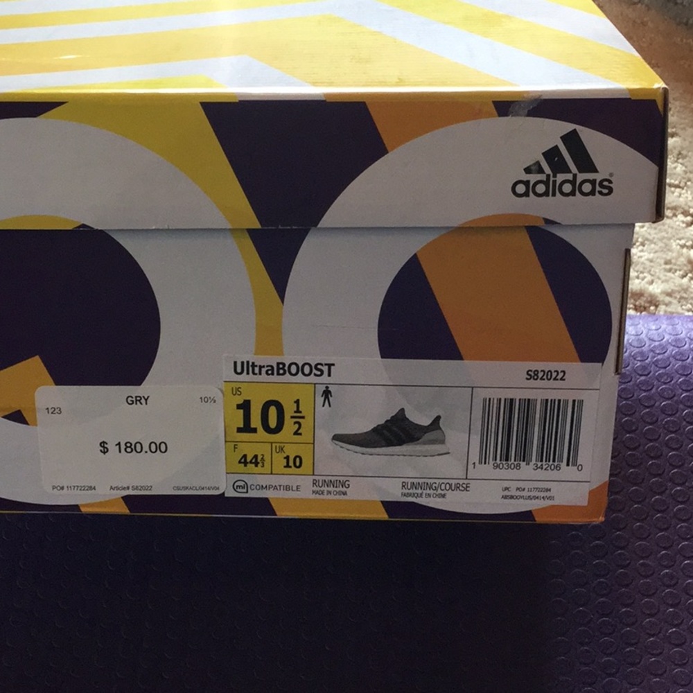 Adidas Ultra boost 3.0 salmon pink/ gray sneakers